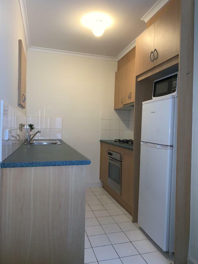 Essendon Apartments เมลเบิร์น ภายนอก รูปภาพ